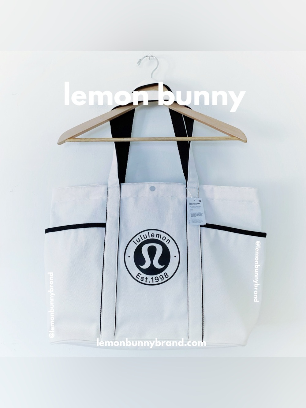 lululemon Daily Multi-Pocket Tote *Canvas Bag 20L in Natural/Black Brand New NWT